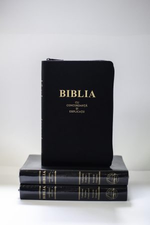Biblie mare CO77 ZTI - neagra