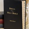 Biblie mare, bilingvă română-engleză, neagră, fără fermoar